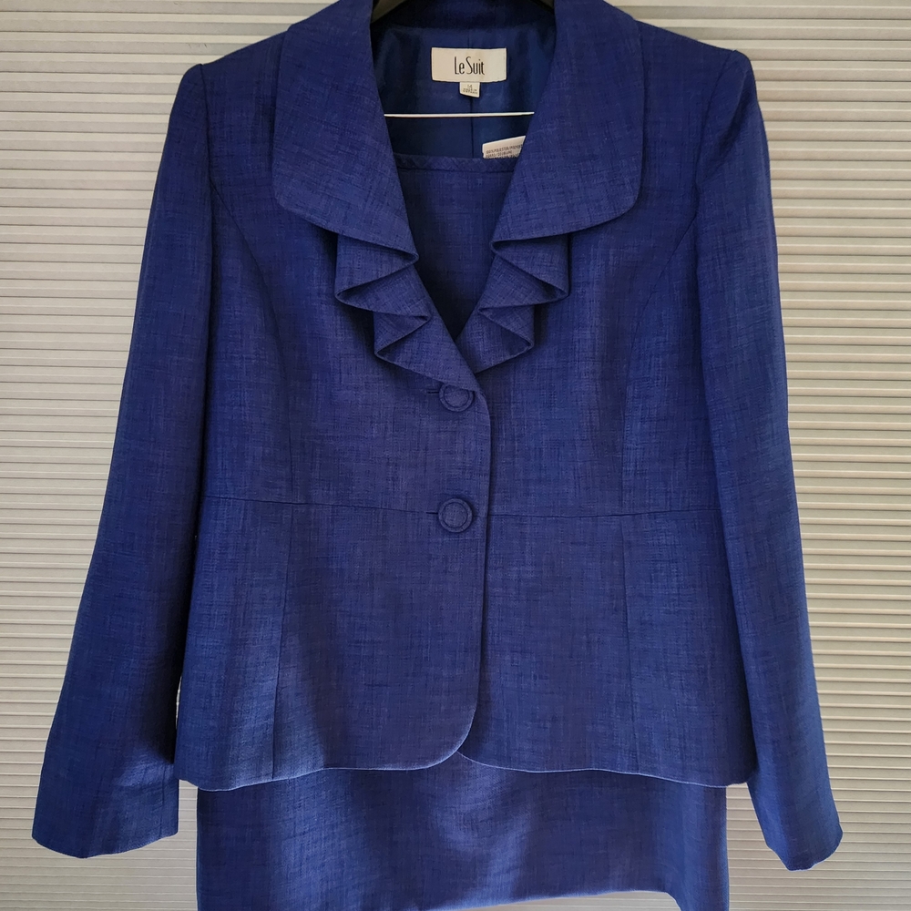 Le Suit Women's Skirt Suit Set Size 14 Elegant Navy Blue Skirt And Blazer